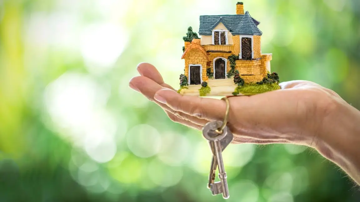 A Wabi-Sabi Approach to Selling a House in Poor Condition