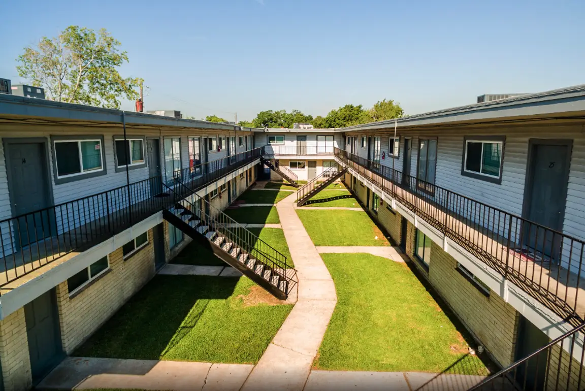 sell my apartment building