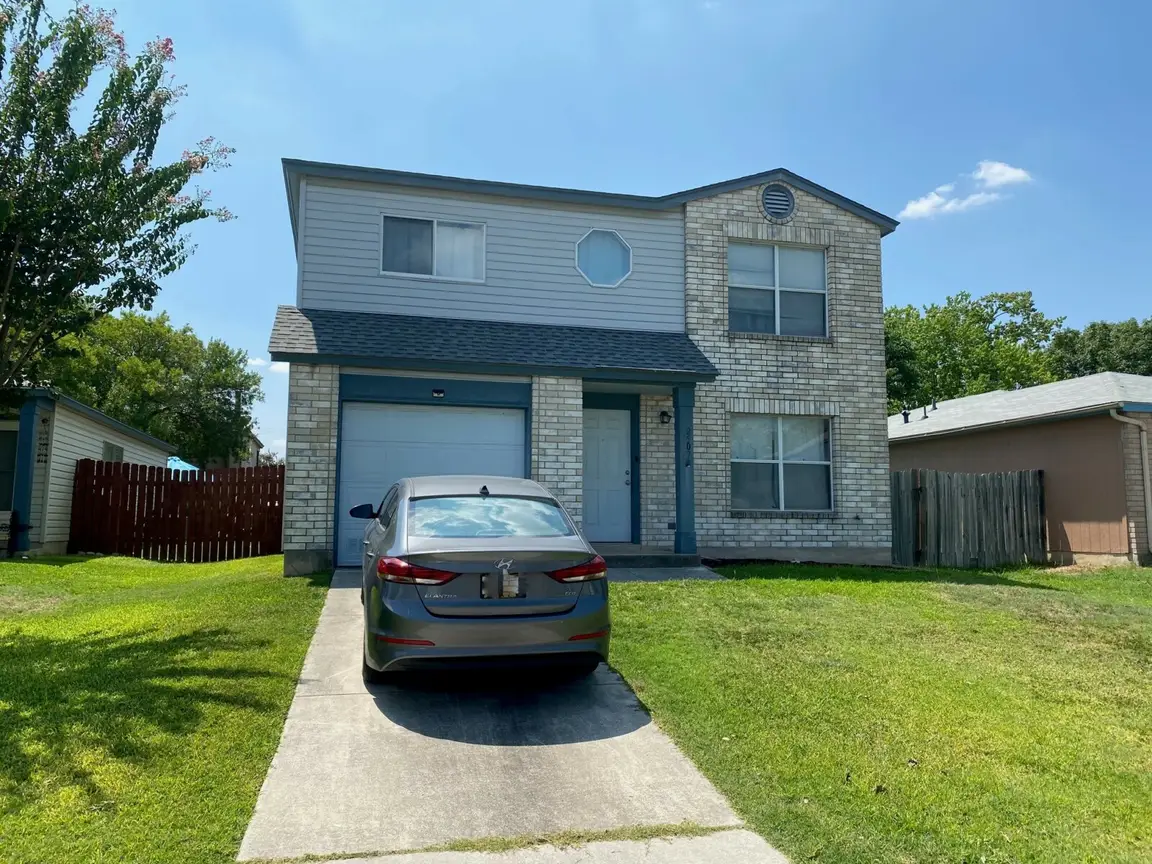 2507 Buffalo Pass Dr | HOT Wholesale Deal in San Antonio, TX