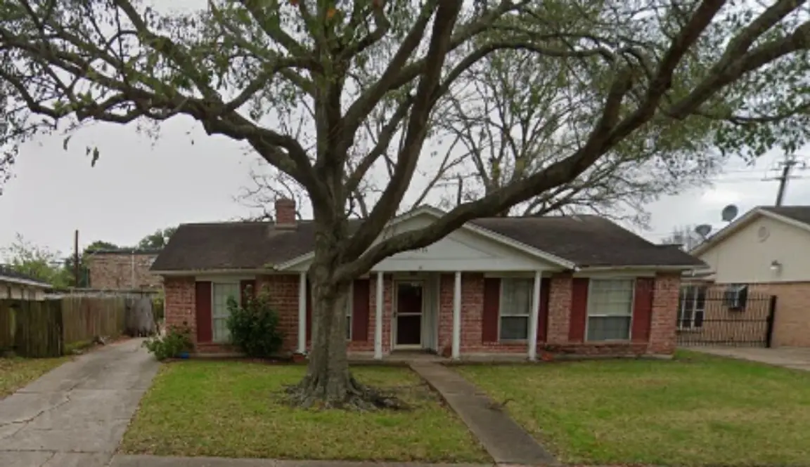 9126 Troulon Dr | HOT Wholesale Deal in Houston, TX