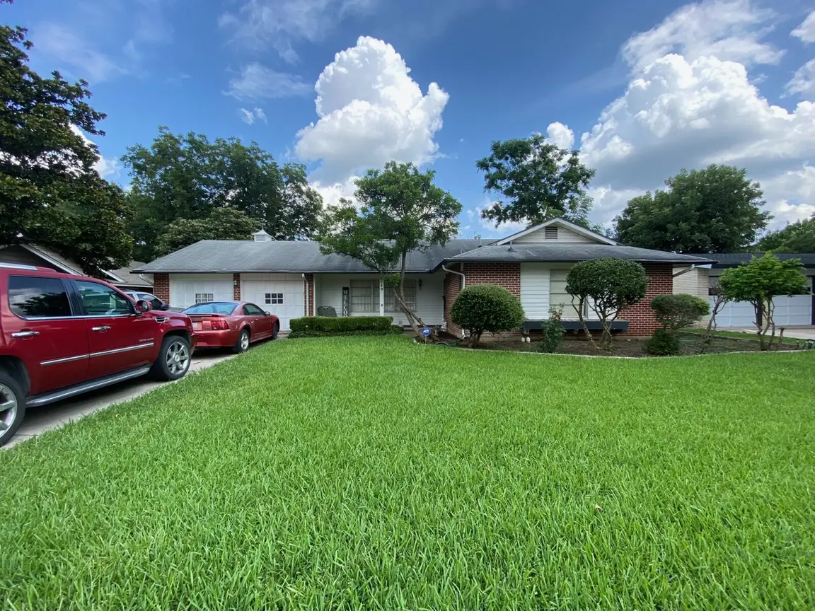 9710 La Rue St | HOT Wholesale Deal