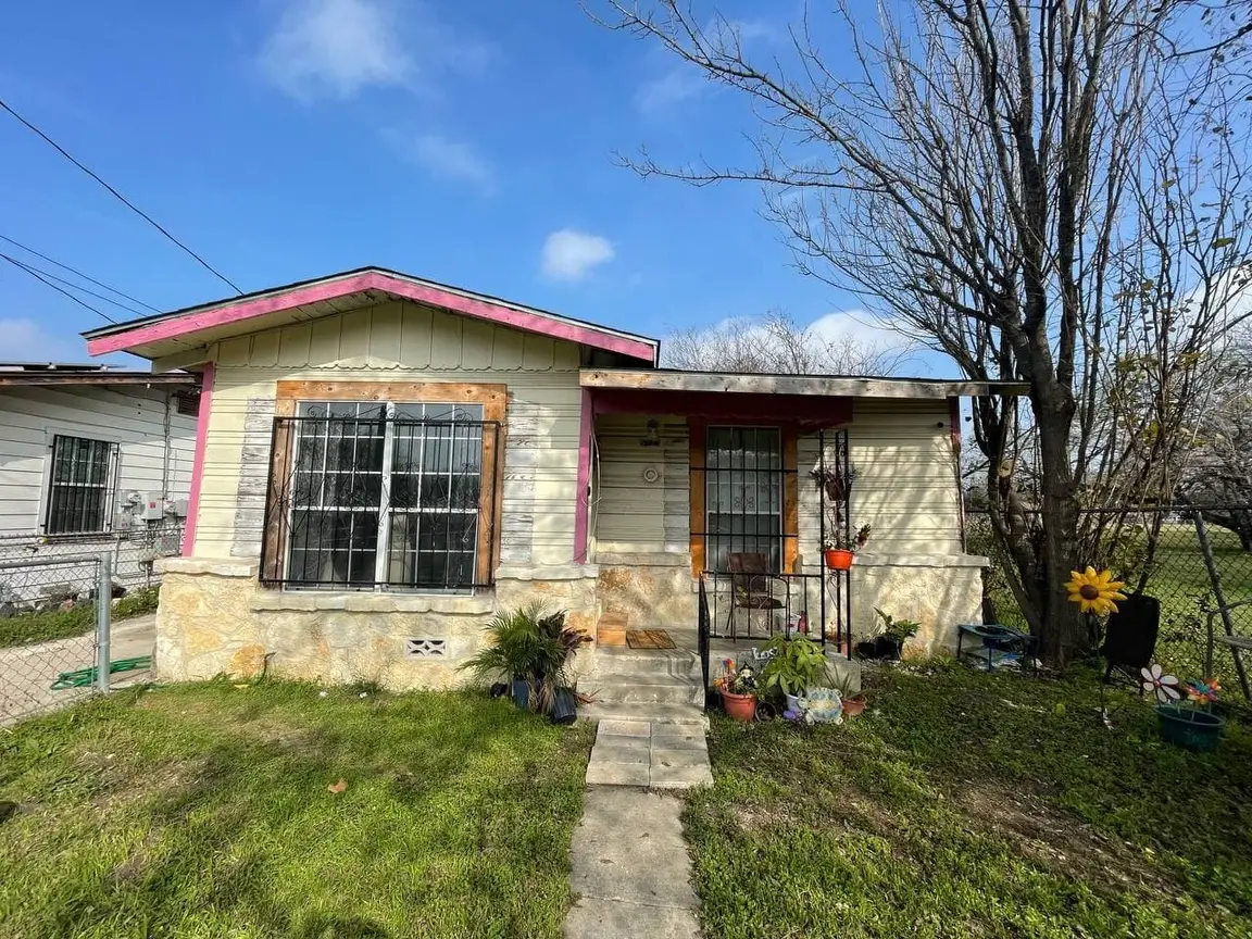 5323 San Fernando St | HOT Wholesale Deal in San Antonio, TX