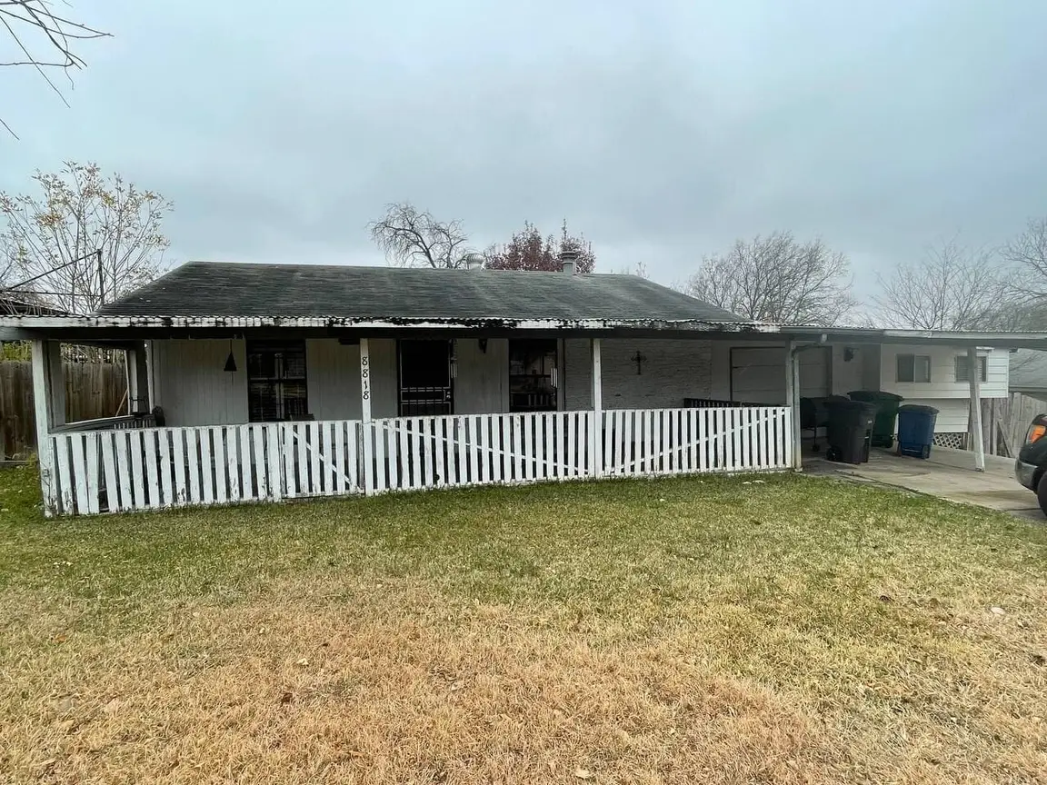 8818 Dale Vly | HOT Wholesale Deal in San Antonio, TX