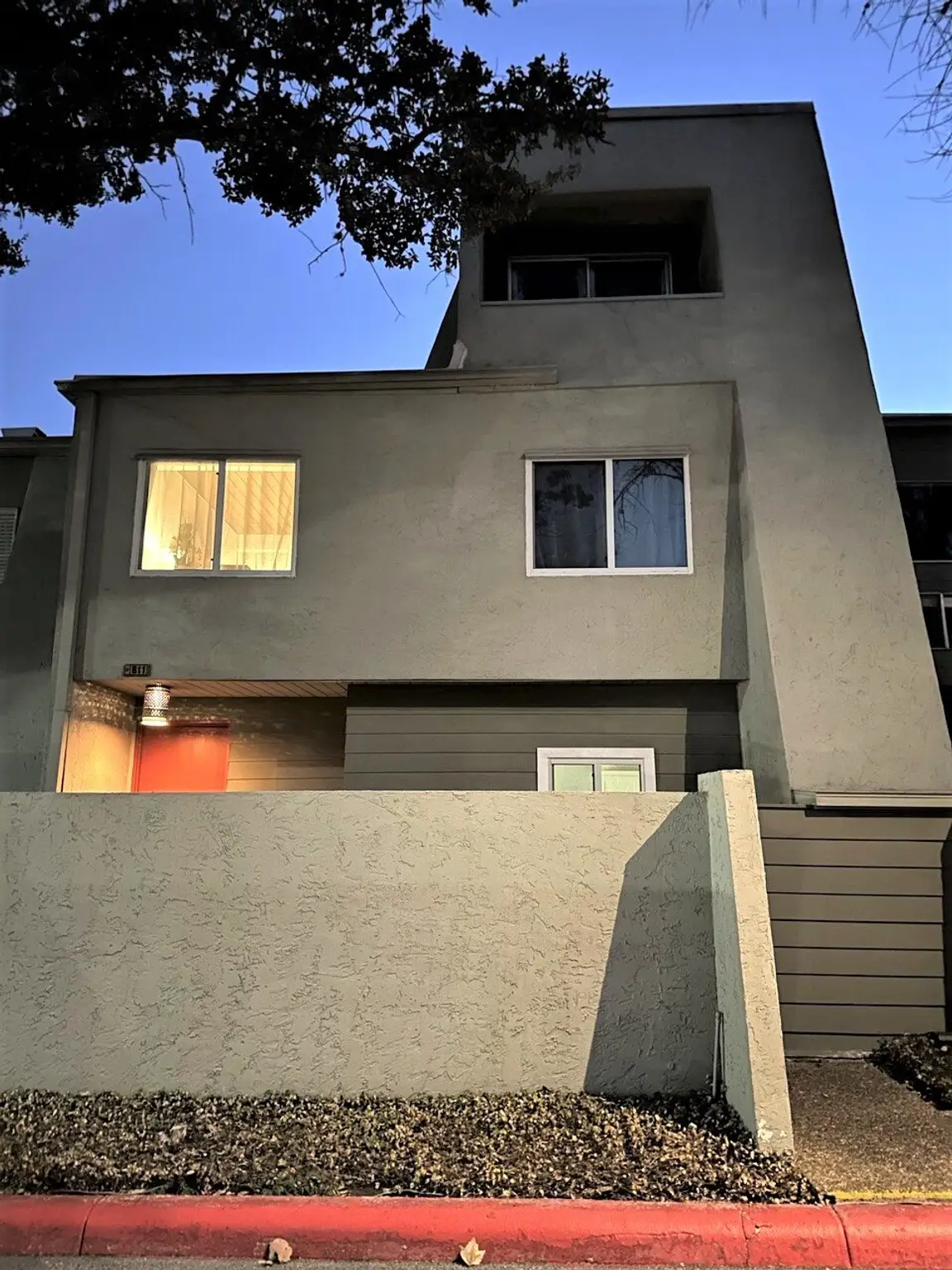 3102 Eisenhauer #B11 | HOT Wholesale Deal in San Antonio, TX