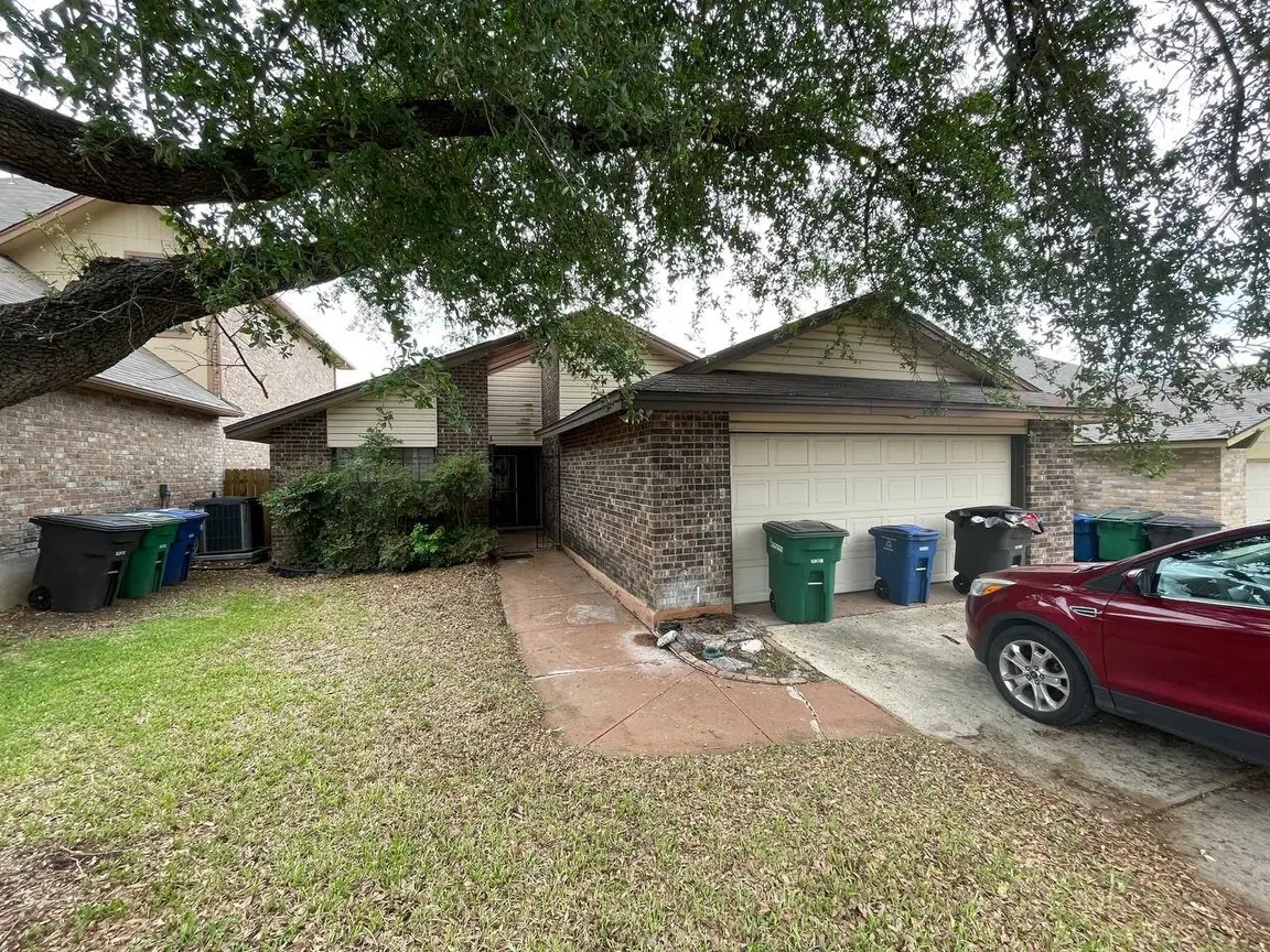 4402 Putting Green | HOT Wholesale Deal in San Antonio, TX