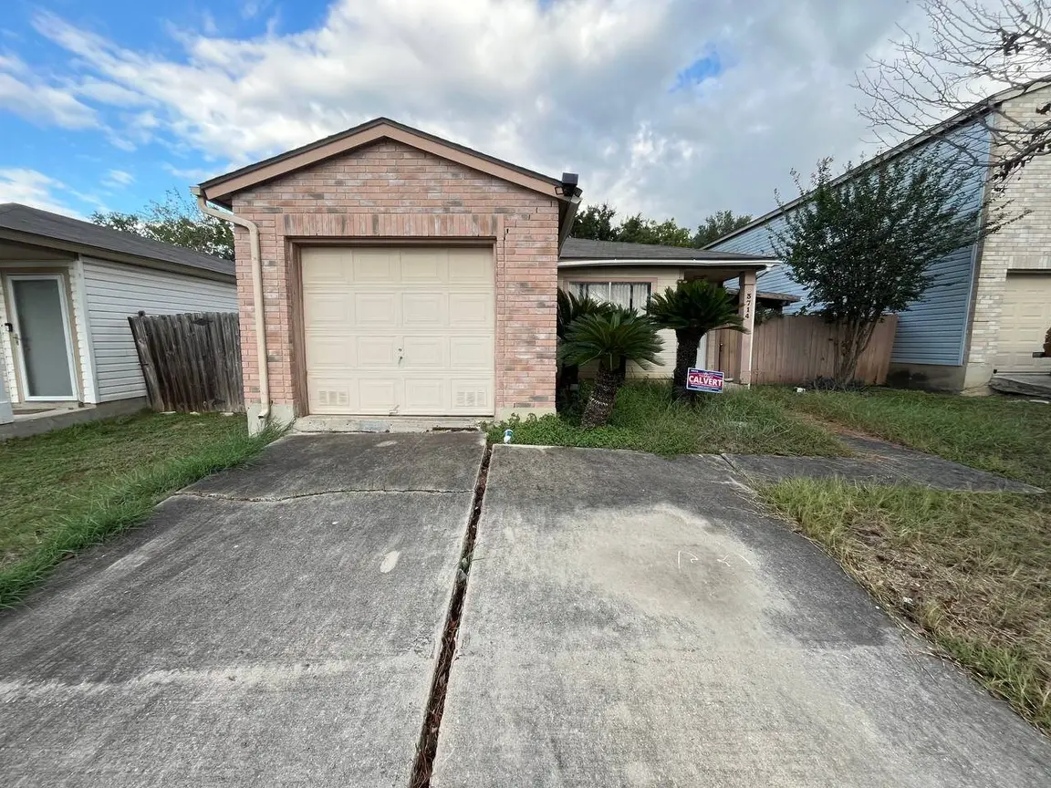 3714 Candlebluff Dr | HOT Wholesale Deal in San Antonio, TX