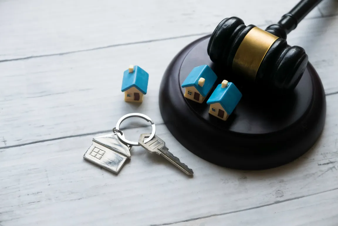 Sell house after divorce