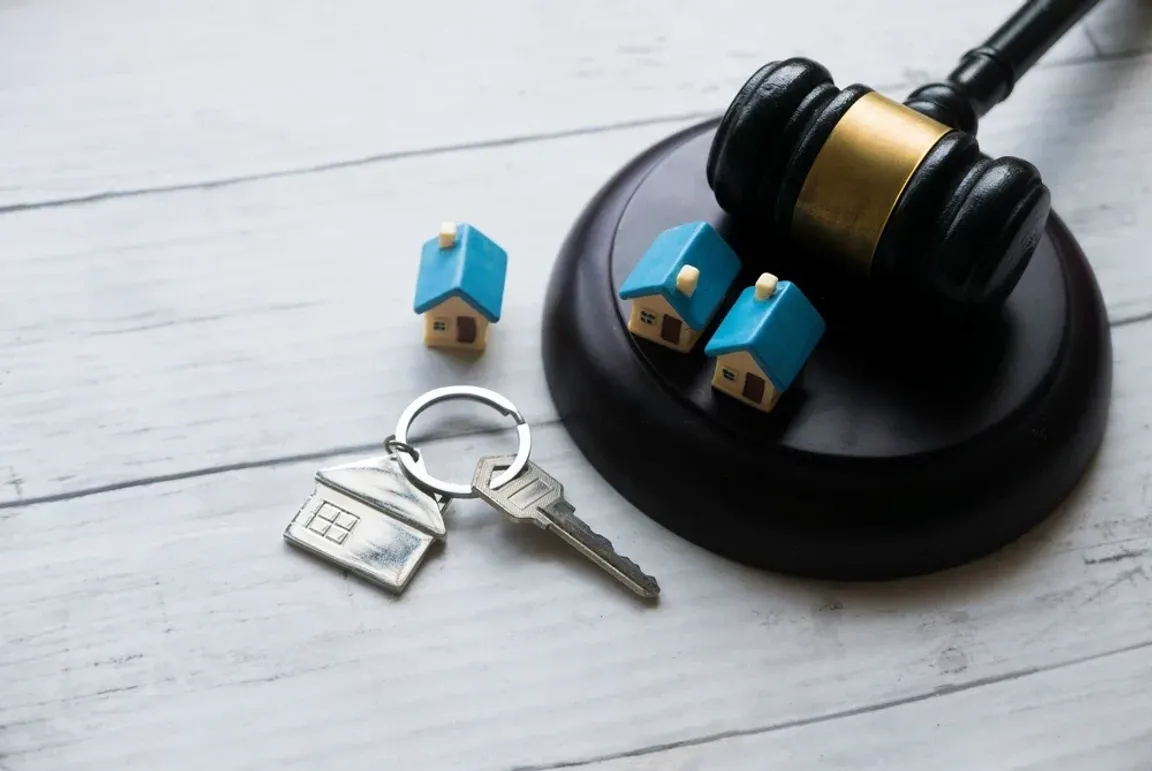 Sell house after divorce
