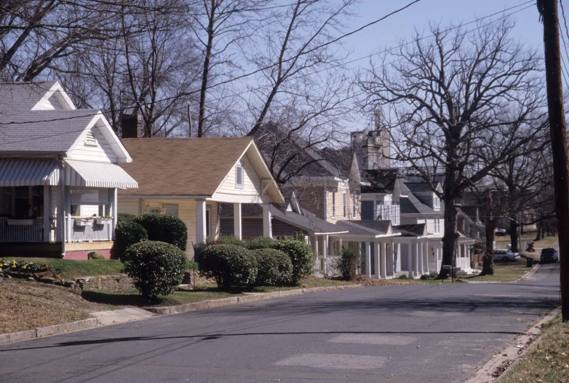 ever say "I need to sell my house fast"? We can help. We buy houses in Greenville NC