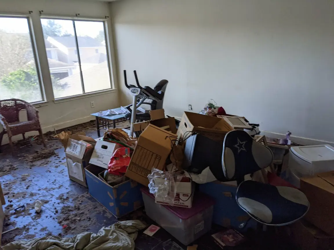 hoarder house that needs to be cleaned