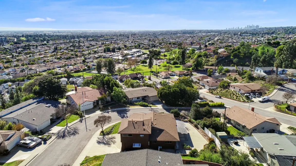 where we buy homes in Los Angeles