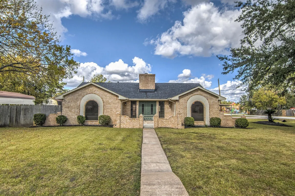 we buy La Porte houses