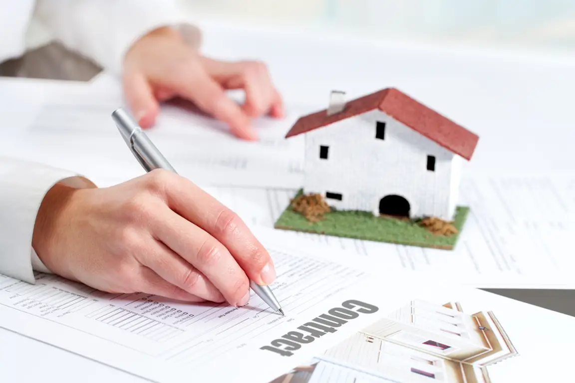 Selling A House in An HOA