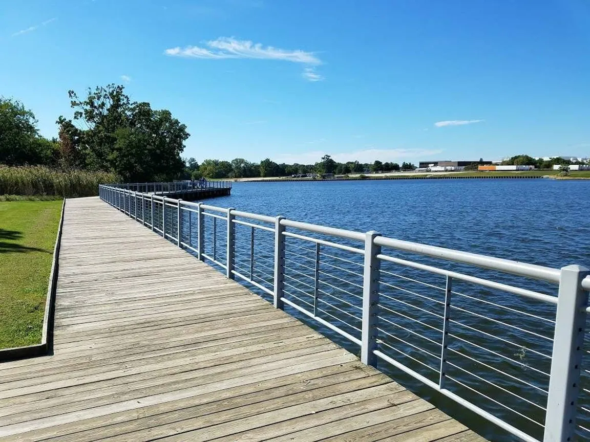 Wilson-Point-Park-in Middle-River-Maryland.