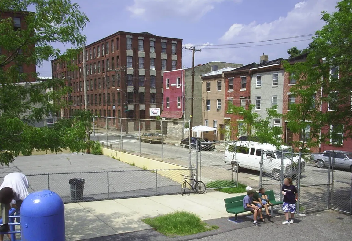 downtown Kensington Philadelphia, where we buy homes