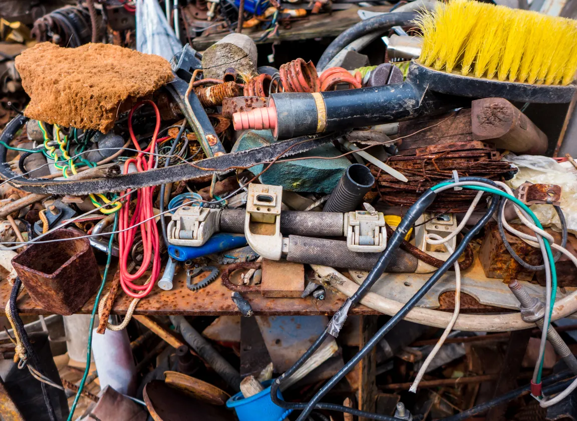 Can You Sell A Hoarder House 