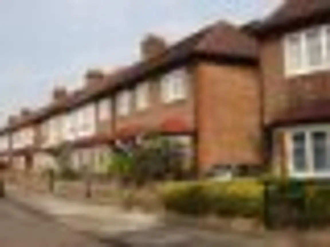 How to find a buyer for your home - Sell it rent to buy