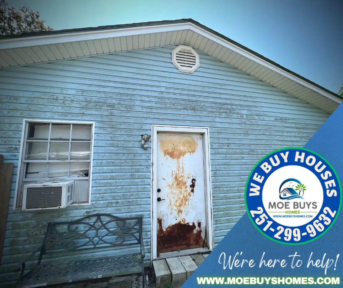 Moe Buys Homes team providing cash offers for houses in Pensacola, Florida