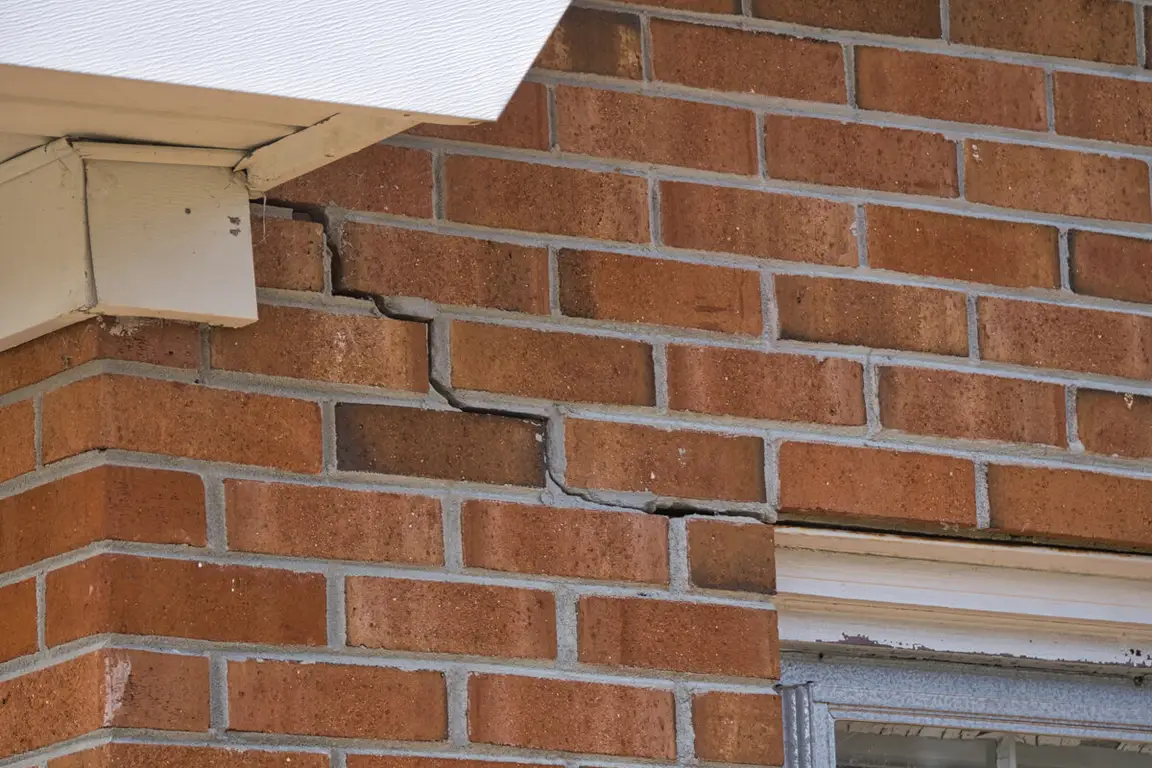 Home-Structural-Damage-sell your house now