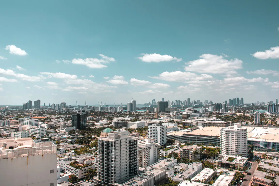 We Buy Houses Miami FL | Sell My House Fast Miami FL | Prominent Cash Offer