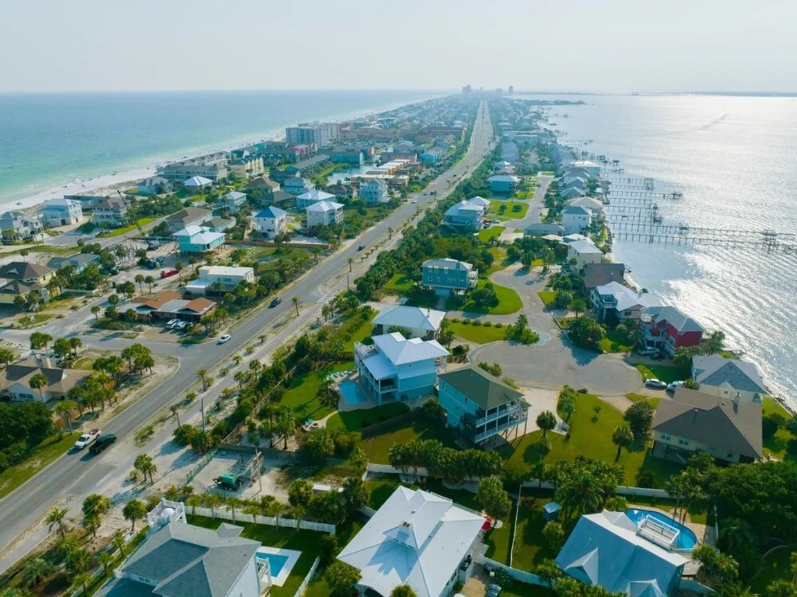 aerial view of pensacola houses
