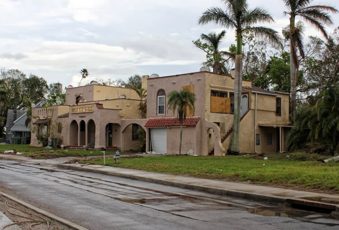 Image of a house in Florida with storm damage