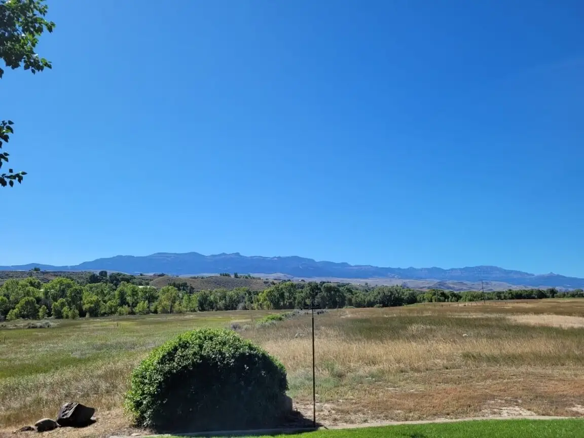 Picturesque Cody, WY landscape.