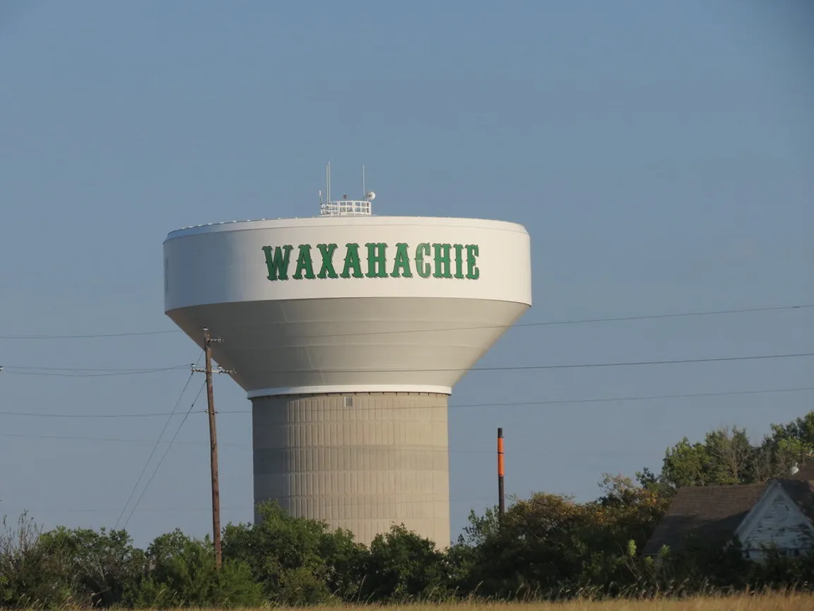 Sell My House Fast Waxahachie TX 💛 Love Investors 💛 We Buy Houses