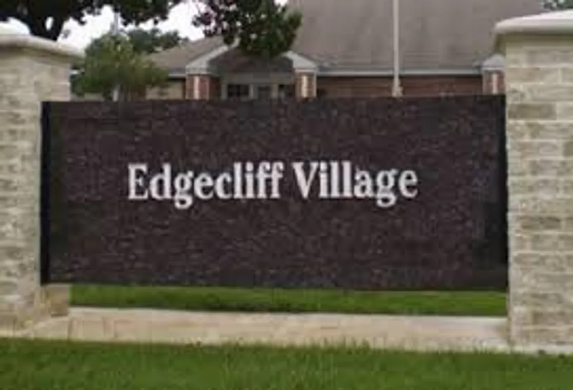 Sell My House Fast Edgecliff Village TX 💛 Love Investors 💛 We Buy Houses