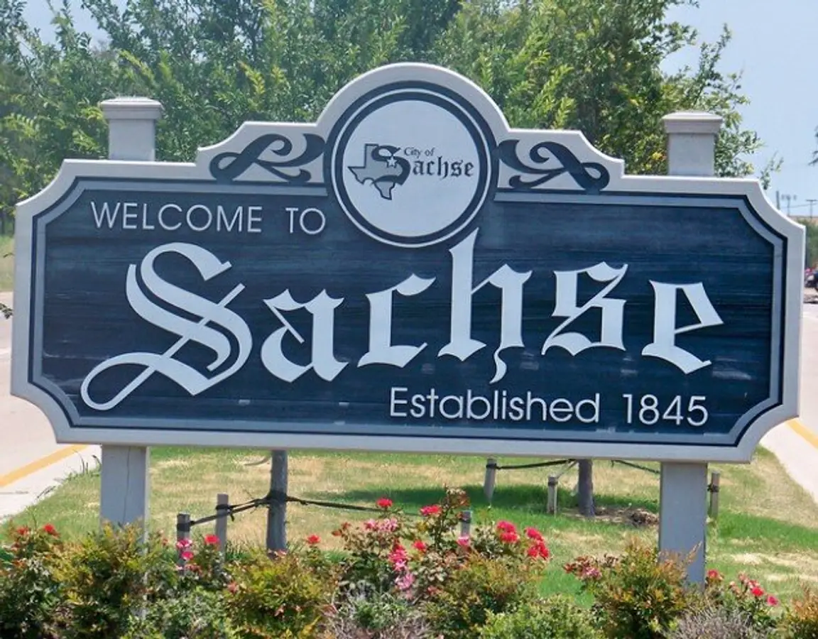 Sell My House Fast Sachse TX 💛 Love Investors 💛 We Buy Houses