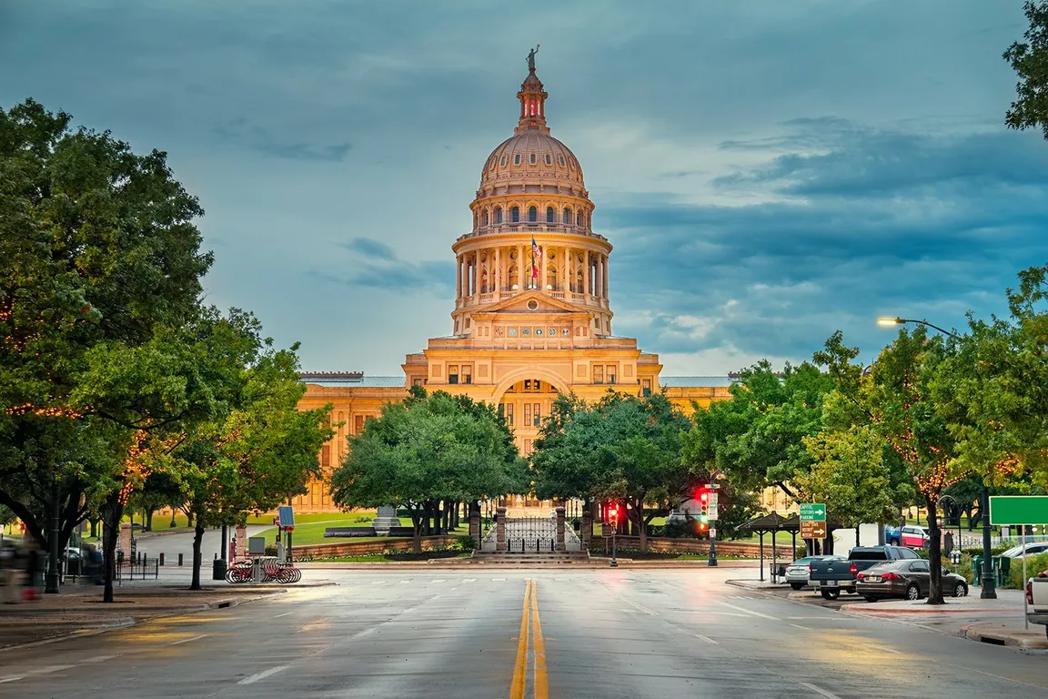 Sell My House Fast Austin TX 💛 Love Investors 💛 We Buy Houses