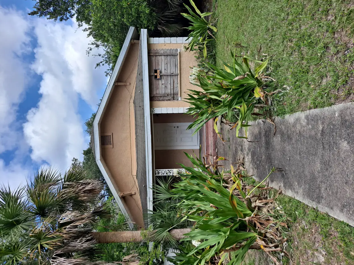 We Buy House Satellite Beach