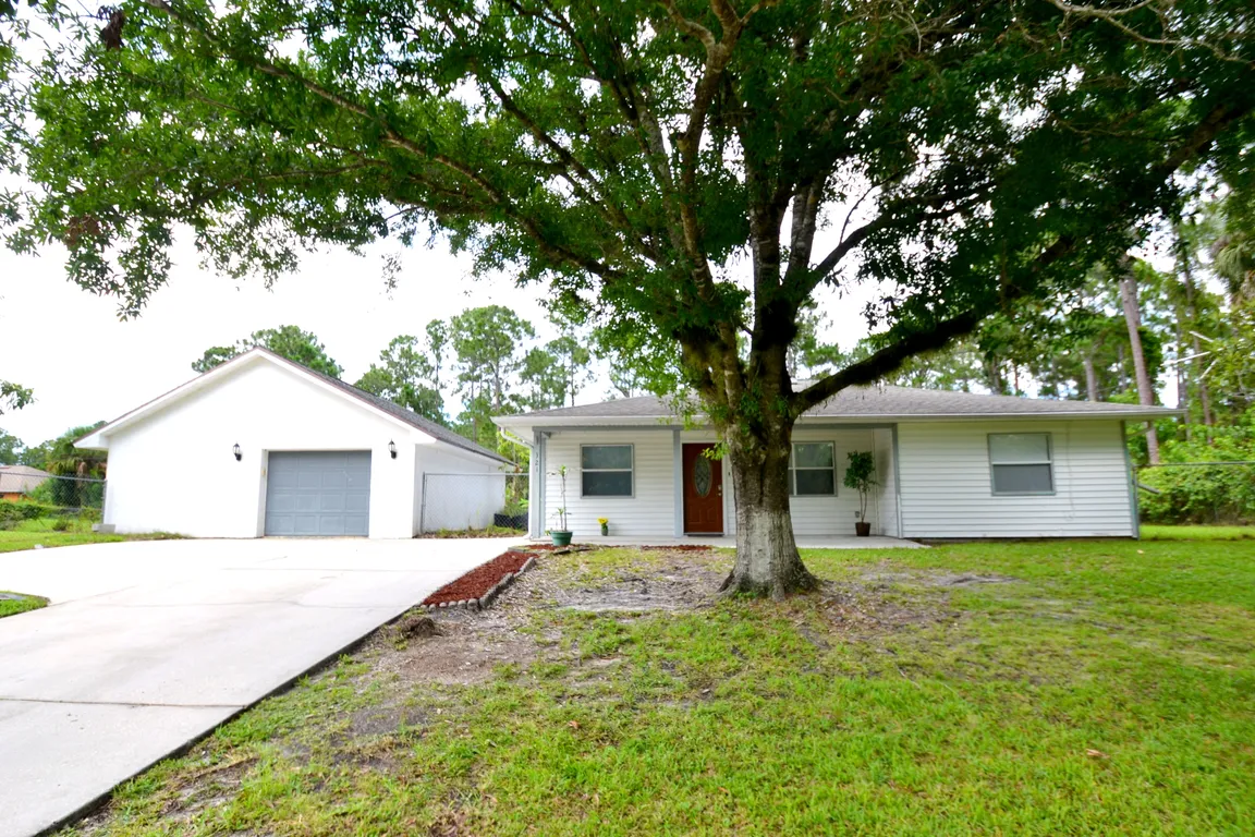 We Buy Houses Palm Shores