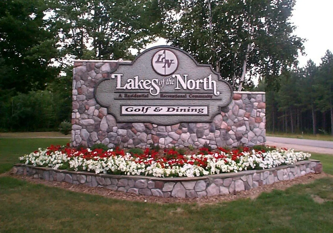 Lakes of the North, Michigan