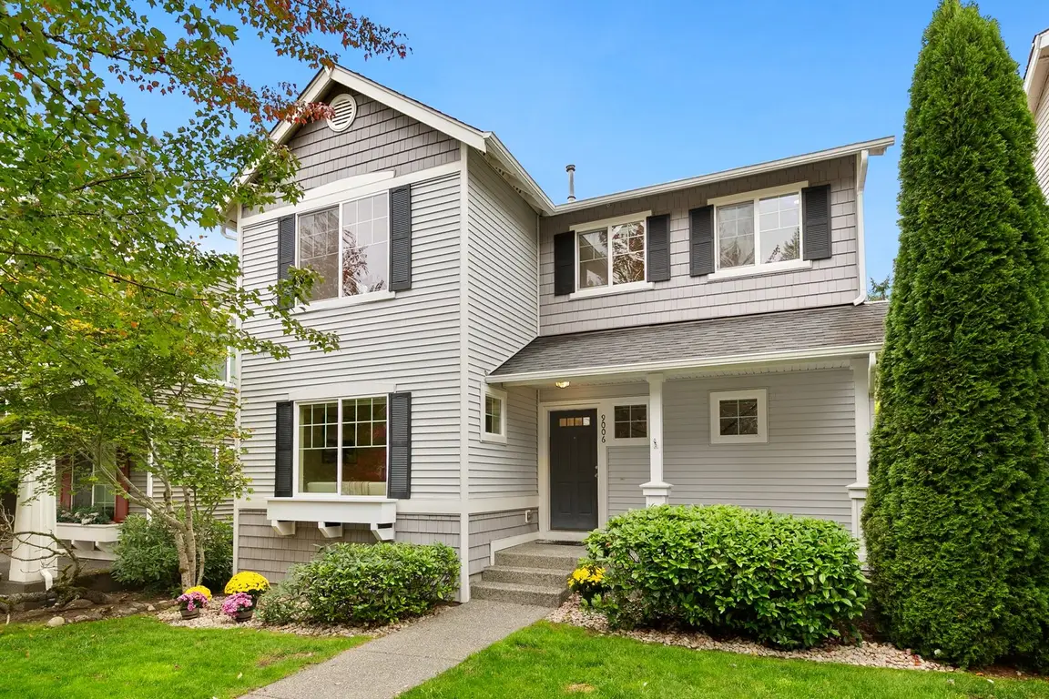 Home for sale in Snoqualmie Ridge Front Lawn