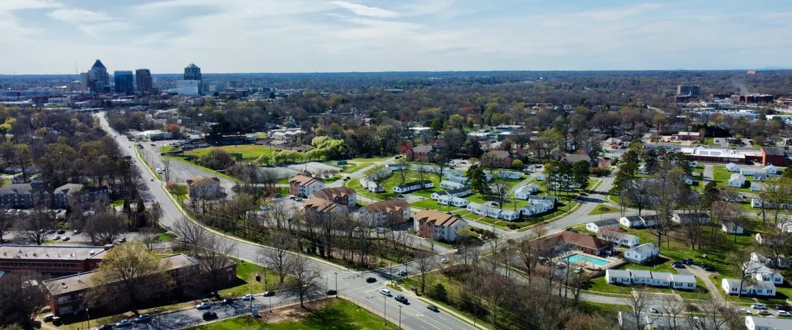 Helpful Homes buys houses fast in Greensboro, North Carolina. We are your trusted cash buyer.