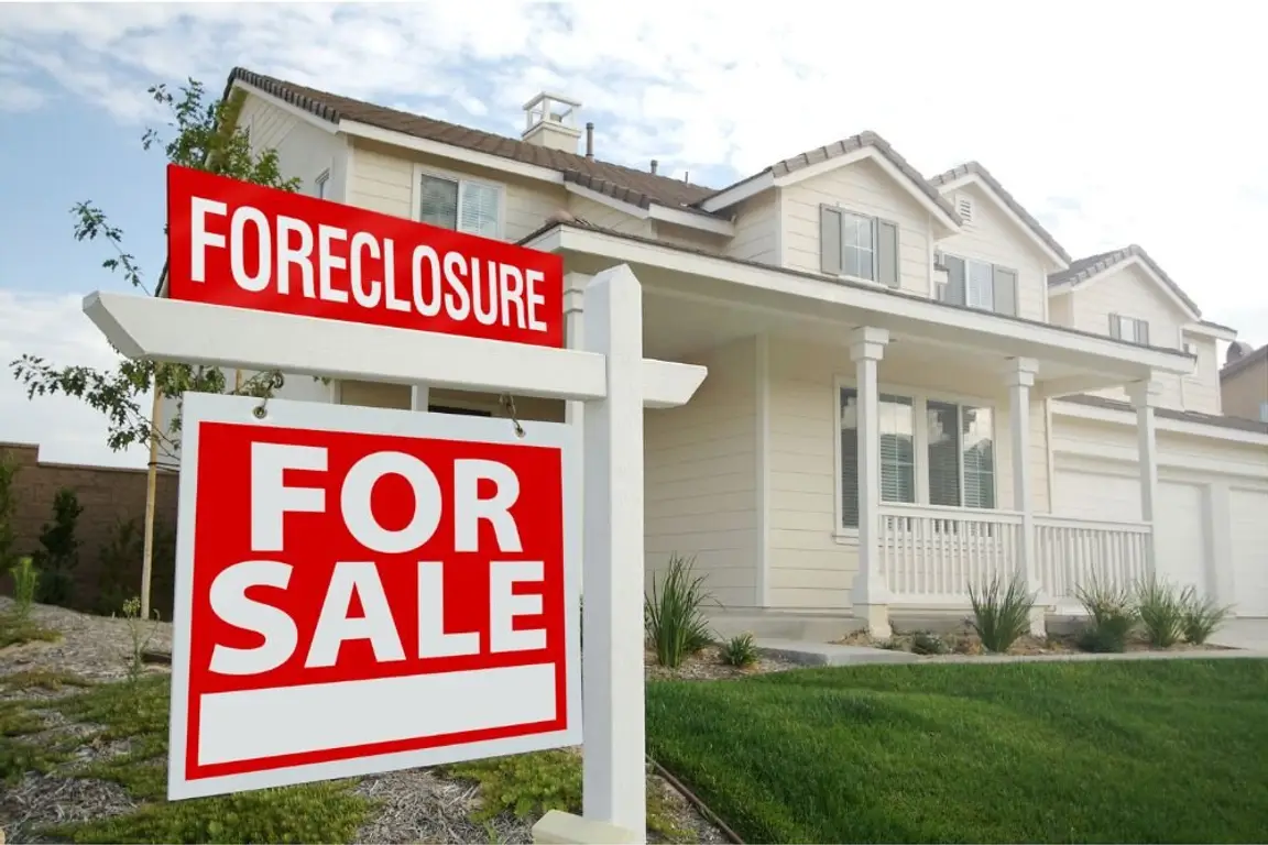 foreclosed
