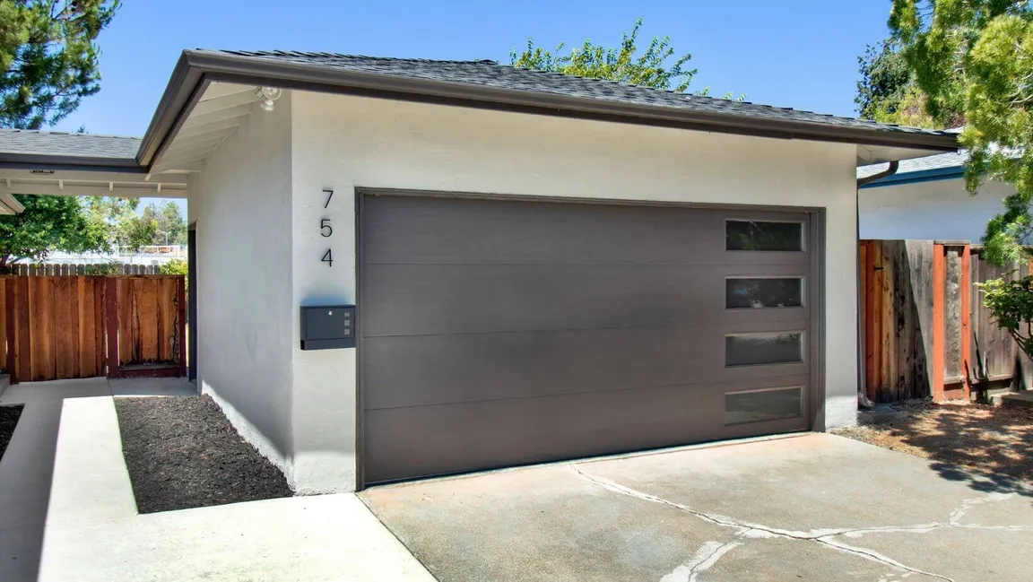 we buy houses for cash