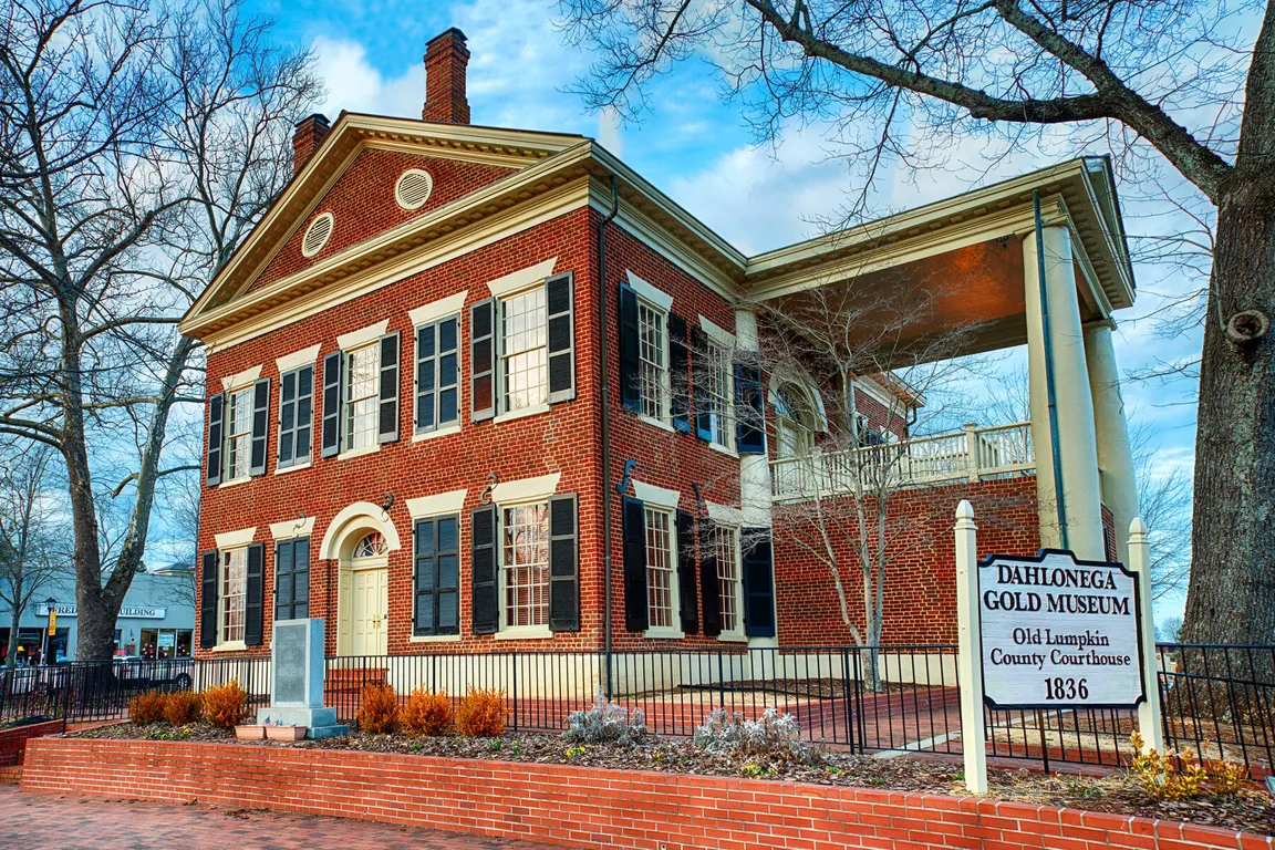 dahlonega-ga