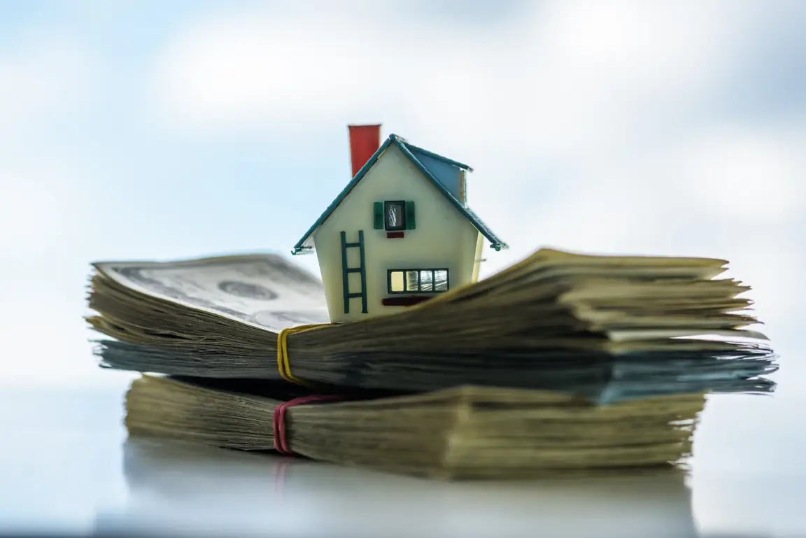 Bassford Buys Quad City Houses