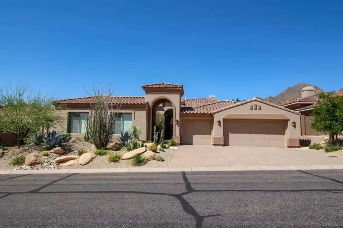 picture of Scottsdale AZ house that was bought by HBSB Holdings