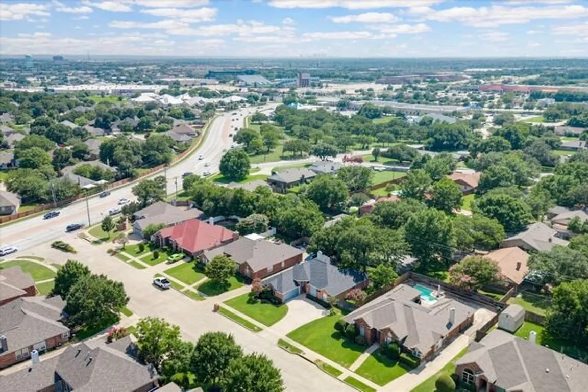 Sell My House Fast Hurst, TX | Cash Home Buyers - Featured images