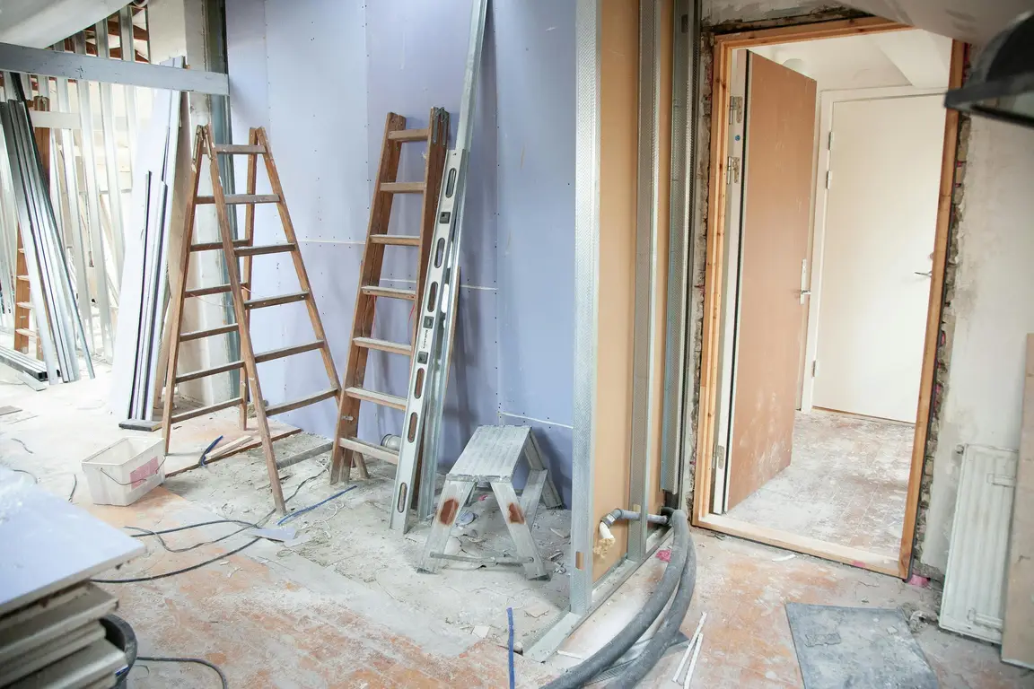Can You Sell a House With Asbestos - Featured image