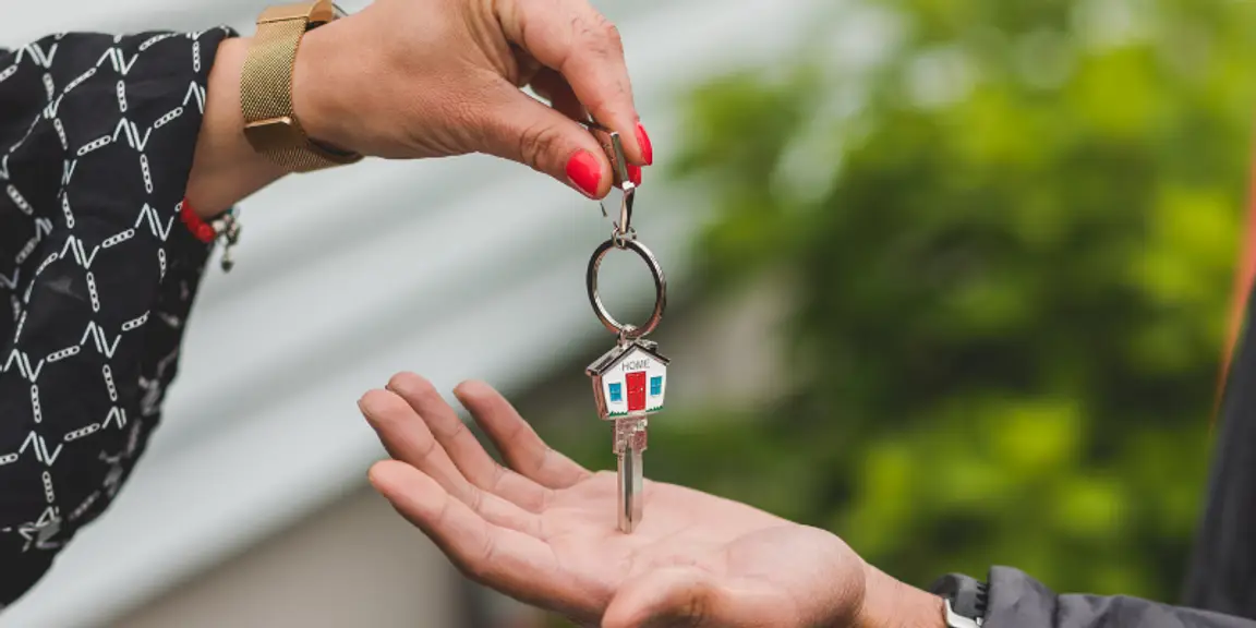 How to List and Sell a House Yourself in [market_city]