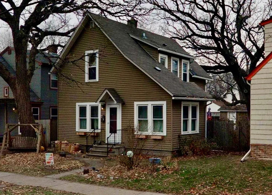 We Buy Houses Fast