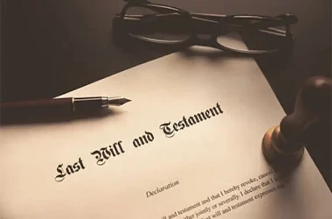 Last will and testament document.
