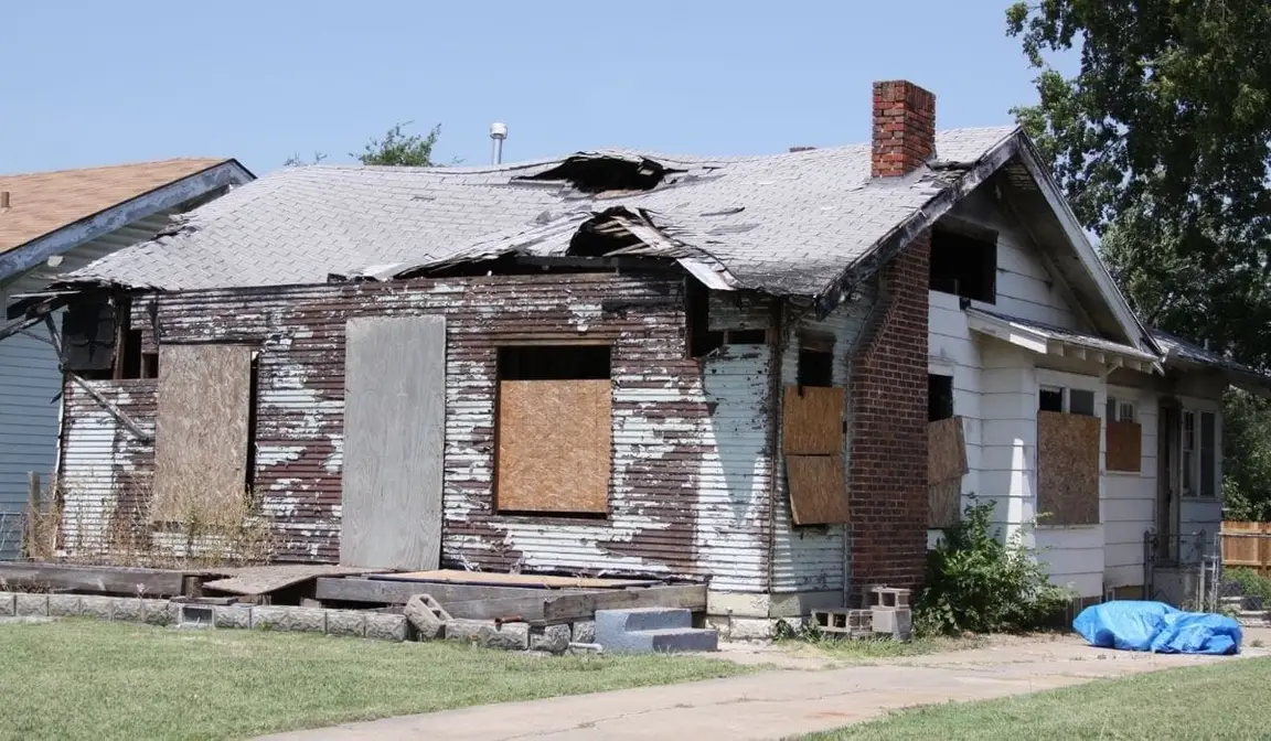 can you sell a condemned house