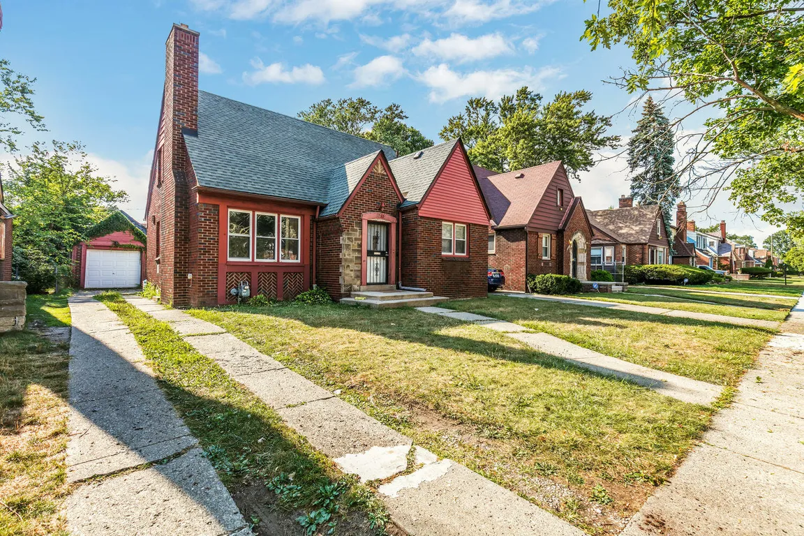 We Buy Houses for Cash 
