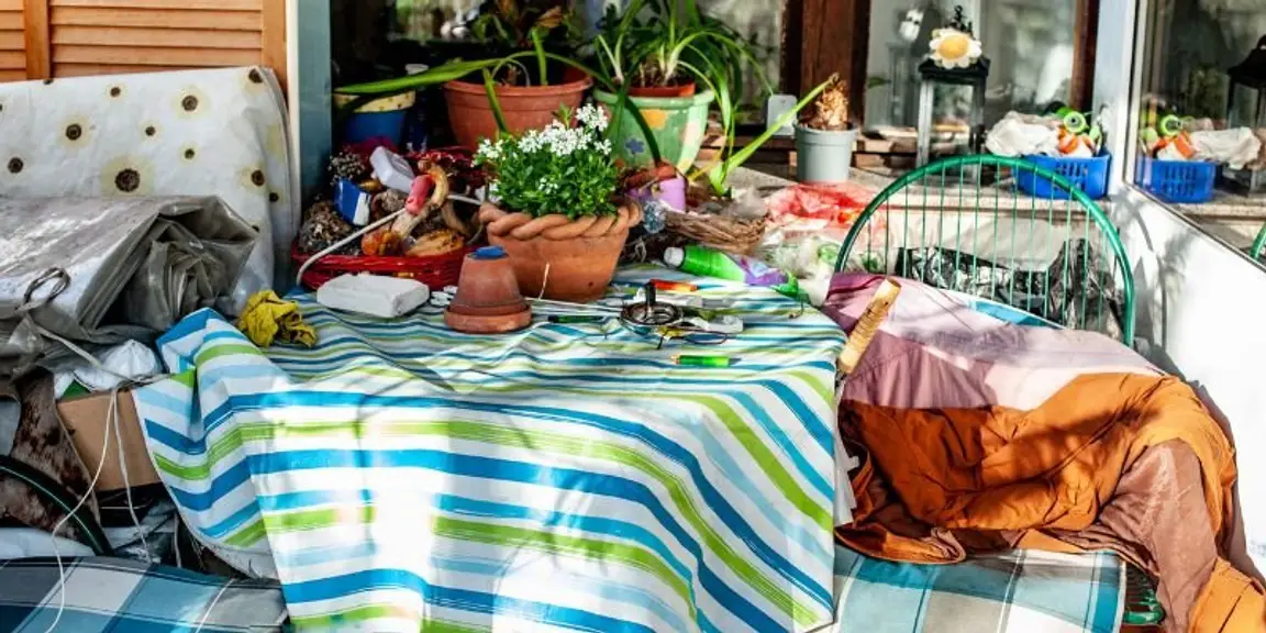 Understanding the Challenges of Selling a Hoarder House in Washington