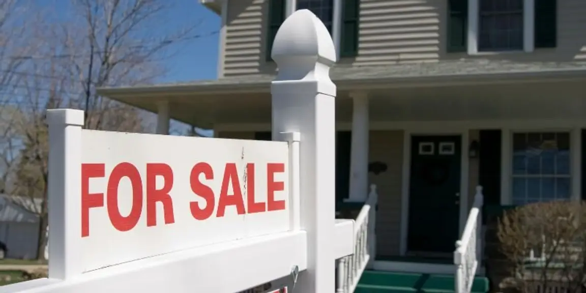 Understanding the Difference Between Appraised Value and Market Value